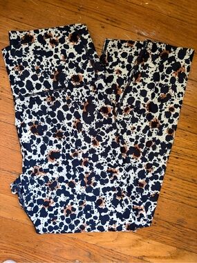 SAGE Collective Splatter Print Leggings